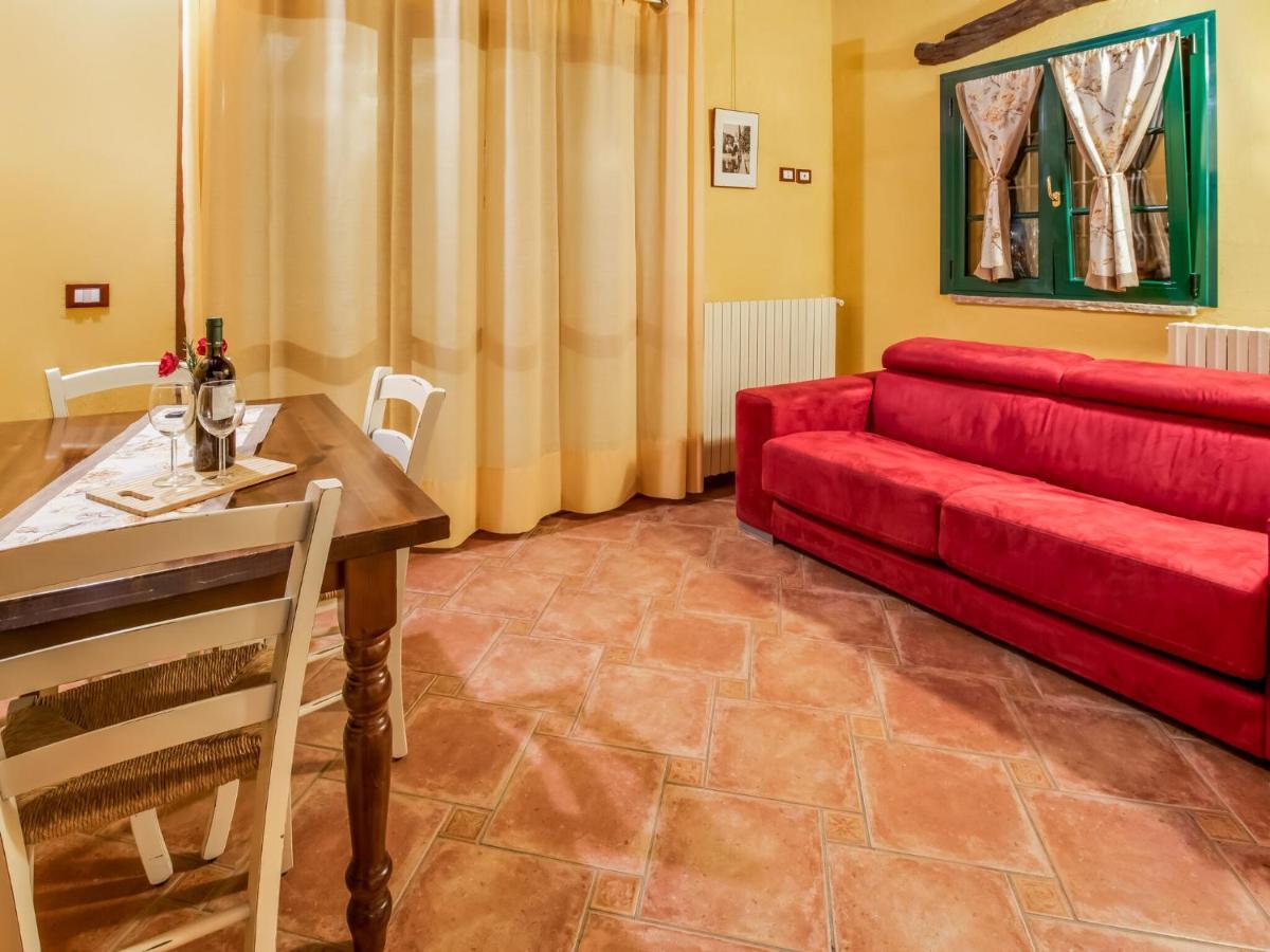 Beautiful Chalet With Swimming Pool In Lombardy Villa Marone Exteriör bild